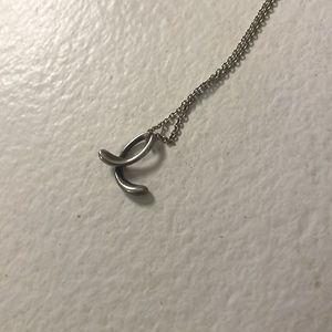 Tiffany’s Elsa paretti “e” silver necklace with extra chain